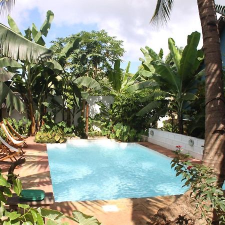 Les Bungalows D'Ambonara Hell-Ville Exterior photo